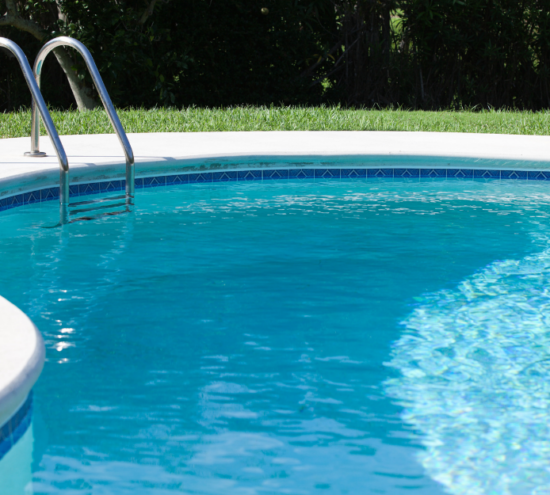 Plus value d’une piscine : augmente-t-elle vraiment la valeur d’un bien ?